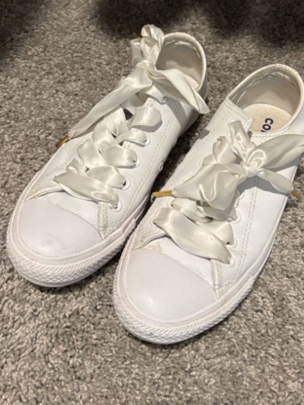 Converse White Satin Ribbon Low Top Sneakers Size 8